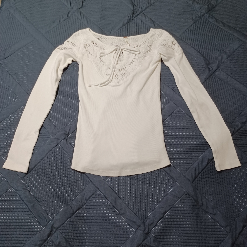 Free People White Crochet Neckline Longsleeve Top Size XS